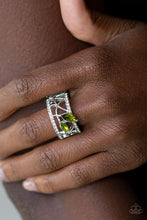 Load image into Gallery viewer, Paparazzi's Tilted Twinkle - Green ring
