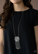 Load image into Gallery viewer, Paparazzi's Nature's Melody - Silver necklace

