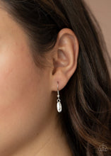 Load image into Gallery viewer, Paparazzi's Nature's Melody - Silver necklace

