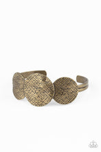 Load image into Gallery viewer, Paparazzi's Urban Aftershock - Brass bracelet
