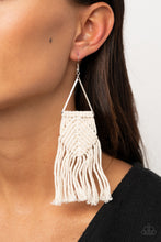 Load image into Gallery viewer, Paparazzi's Macrame Jungle - White earrings

