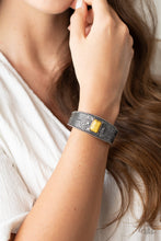 Load image into Gallery viewer, Paparazzi's Ocean Mist - Yellow bracelet
