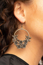 Load image into Gallery viewer, Paparazzi's Eden Essence - Brass earrings
