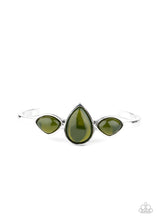 Load image into Gallery viewer, Paparazzi's Boho Beach Babe - Green bracelet

