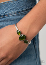 Load image into Gallery viewer, Paparazzi's Boho Beach Babe - Green bracelet

