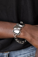 Load image into Gallery viewer, Paparazzi's Raw Radiance - Silver bracelet
