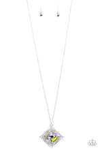 Load image into Gallery viewer, Paparazzi's Timelessly Tilted - Green necklace
