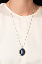 Load image into Gallery viewer, Paparazzi's GLISTEN To This - Blue necklace
