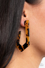 Load image into Gallery viewer, Paparazzi's Flat Out Fearless - Multi Acrylic earrings
