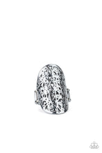 Load image into Gallery viewer, Paparazzi's Full Out Frill - Black ring
