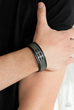 Load image into Gallery viewer, Paparazzi's Blaze a Trail - Black Urban Men bracelet
