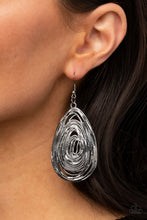 Load image into Gallery viewer, Paparazzi's Rural Ripples - Black earrings
