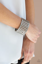 Load image into Gallery viewer, Paparazzi's Cool and CONNECTED - Silver bracelet
