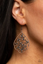 Load image into Gallery viewer, Paparazzi's Taj Mahal Gardens - Copper earrings
