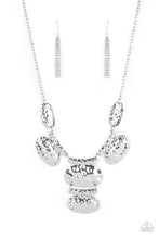 Load image into Gallery viewer, Paparazzi's Gallery Relic - Silver necklace

