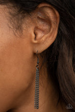 Load image into Gallery viewer, Paparazzi's Metallic Merger - Black necklace
