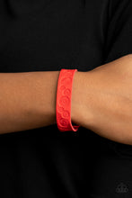 Load image into Gallery viewer, Paparazzi's Follow the Wildflowers - Red Urban bracelet
