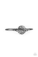 Load image into Gallery viewer, Paparazzi's Filigree Fiesta - Black bracelet
