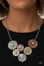 Load image into Gallery viewer, Paparazzi's Flauntable Fanfare - Multi necklace
