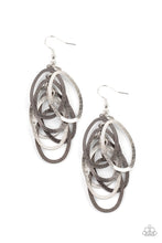 Load image into Gallery viewer, Paparazzi's Mind OVAL Matter - Multi earrings
