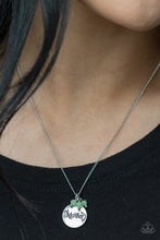 Load image into Gallery viewer, Paparazzi's Warm My Heart - Green necklace
