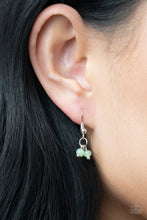 Load image into Gallery viewer, Paparazzi's Warm My Heart - Green necklace

