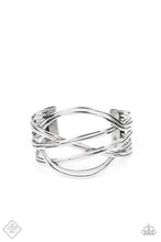 Load image into Gallery viewer, Paparazzi's Hautely Hammered - Silver bracelet (Fashion Fix)
