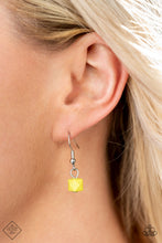 Load image into Gallery viewer, Paparazzi's Summer Excursion - Yellow necklace (Fashion Fix)
