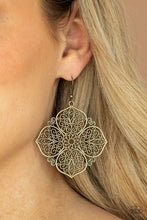 Load image into Gallery viewer, Paparazzi's Dubai Detour - Brass earrings
