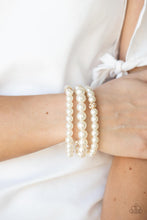 Load image into Gallery viewer, Paparazzi's Here Comes the Heiress - Gold Pearl bracelet
