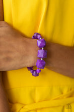 Load image into Gallery viewer, Paparazzi's Trendsetting Tourist - Purple bracelet
