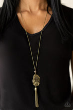 Load image into Gallery viewer, Paparazzi's Botanical Beaches - Brass necklace

