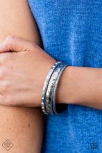 Load image into Gallery viewer, Paparazzi's Confidently Curvaceous - White bracelet (Fashion Fix)
