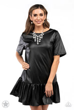 Load image into Gallery viewer, Paparazzi's Starlight Stunner - White necklace (Blockbusters)
