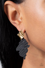 Load image into Gallery viewer, Paparazzi's Crimped Couture - Gold post earrings
