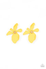 Load image into Gallery viewer, Paparazzi's Hawaiian Heiress - Yellow post earrings
