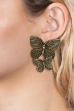 Load image into Gallery viewer, Paparazzi's Blushing Butterflies - Brass earrings
