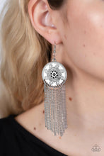 Load image into Gallery viewer, Paparazzi's Fringe Control - Black earrings
