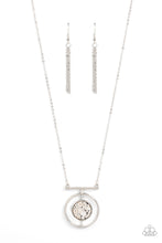 Load image into Gallery viewer, Paparazzi's Boulevard Bazaar - Multi necklace
