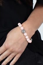 Load image into Gallery viewer, Paparazzi's Upscale Whimsy - Pink Pearl bracelet
