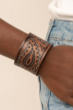 Load image into Gallery viewer, Paparazzi's Paisley Pioneer - Blue Urban Bracelet
