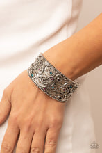 Load image into Gallery viewer, Paparazzi's Billowy Bean - Multi bracelet
