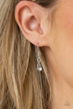 Load image into Gallery viewer, Paparazzi's BLING to Attention - Brown necklace
