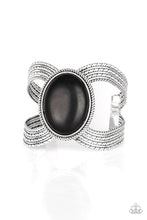 Load image into Gallery viewer, Paparazzi's Coyote Couture - Black bracelet
