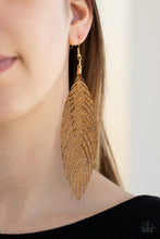 Load image into Gallery viewer, Paparazzi's Feather Fantasy - Gold earrings
