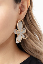 Load image into Gallery viewer, Paparazzi's Glimmering Gardens - Gold Acrylic post earrings
