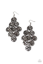 Load image into Gallery viewer, Paparazzi's Metro Trend - Black earrings
