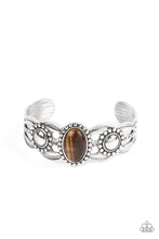 Load image into Gallery viewer, Paparazzi's Solar Solstice - Brown bracelet
