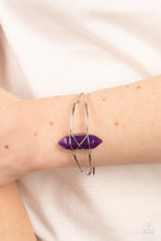 Load image into Gallery viewer, Paparazzi's Terra Transcendence - Purple bracelet
