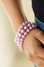 Load image into Gallery viewer, Paparazzi's Total PEARL-fection - Purple bracelet

